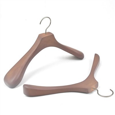 Wide Wooden Suit Shoulder Hangers